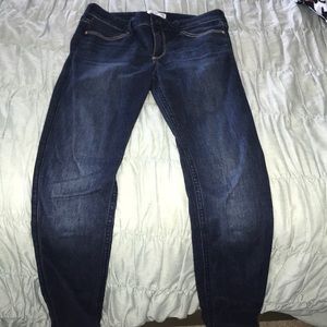 Hollister Dark Wash Jeggings (SOLD ON MERCARI)